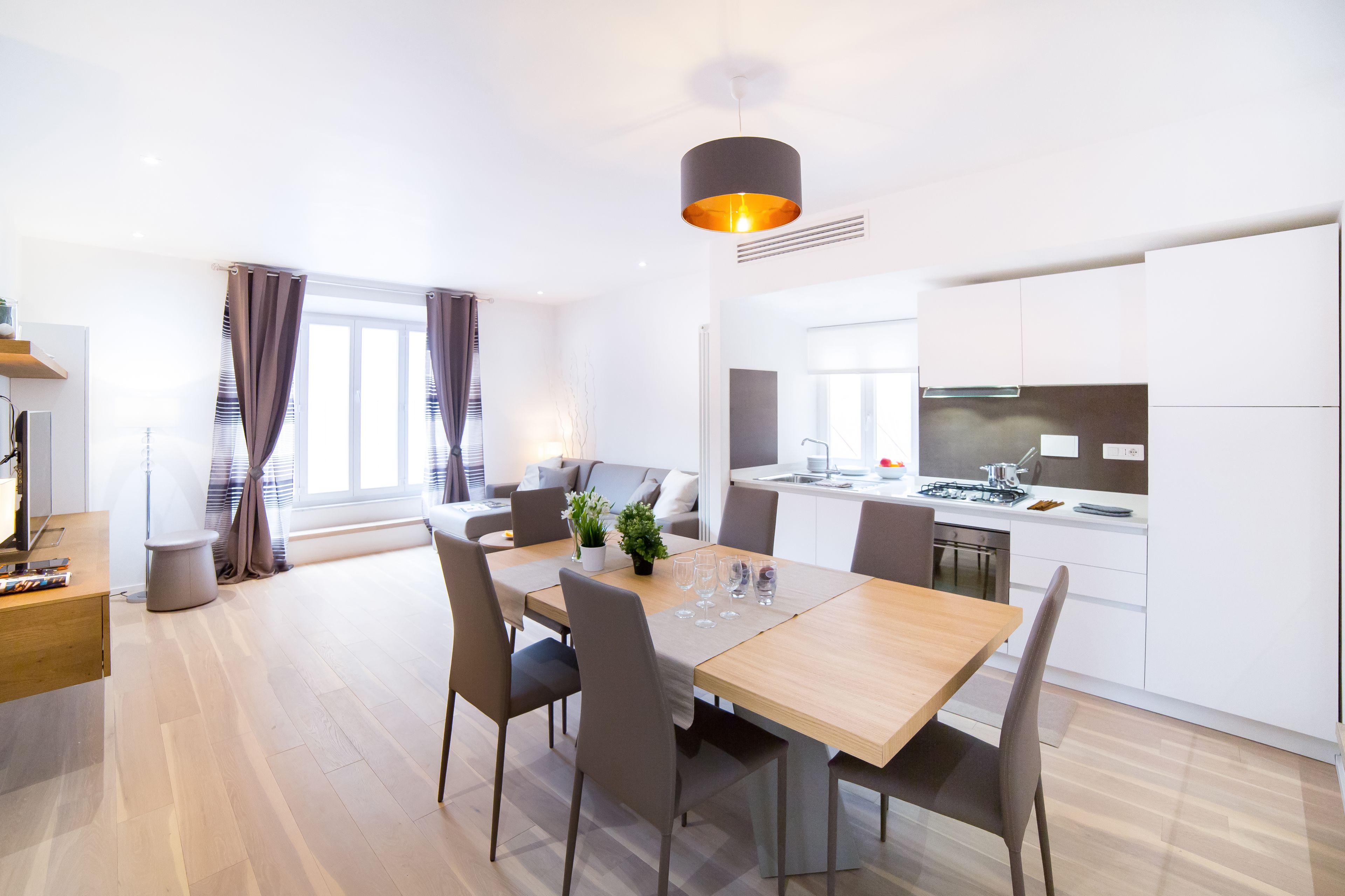 Grand Master Suites — Photos 1